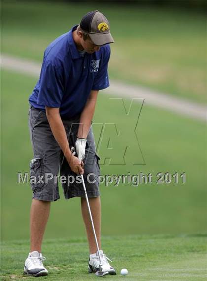 Thumbnail 2 in Roosevelt Invitational photogallery.