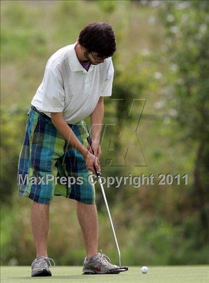 Thumbnail 2 in Roosevelt Invitational photogallery.