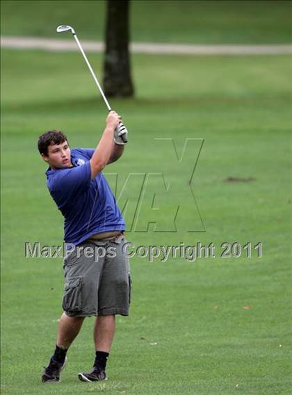 Thumbnail 3 in Roosevelt Invitational photogallery.