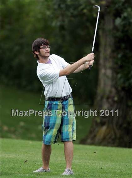 Thumbnail 3 in Roosevelt Invitational photogallery.