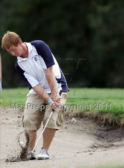 Thumbnail 2 in Roosevelt Invitational photogallery.