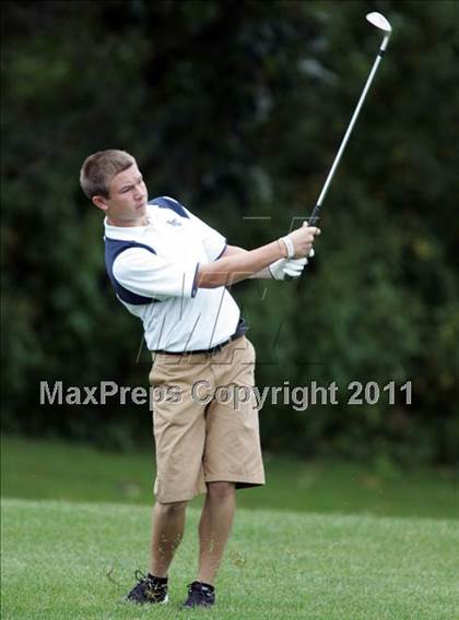 Thumbnail 2 in Roosevelt Invitational photogallery.