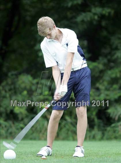 Thumbnail 3 in Roosevelt Invitational photogallery.