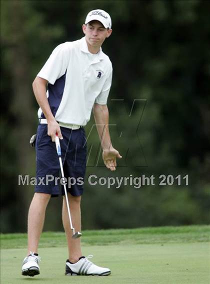 Thumbnail 3 in Roosevelt Invitational photogallery.