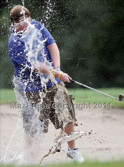 Thumbnail 1 in Roosevelt Invitational photogallery.