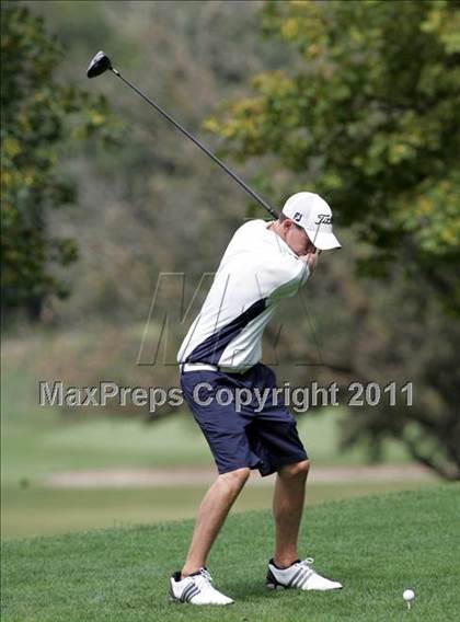 Thumbnail 3 in Roosevelt Invitational photogallery.