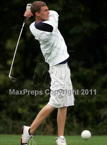 Thumbnail 2 in Roosevelt Invitational photogallery.