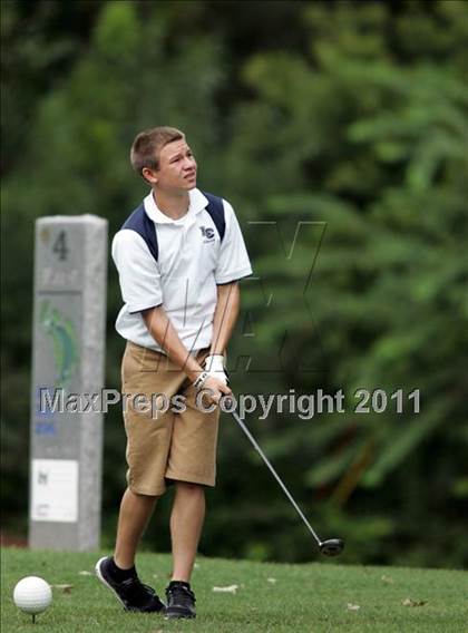 Thumbnail 3 in Roosevelt Invitational photogallery.