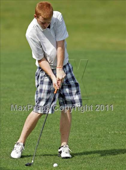 Thumbnail 3 in Roosevelt Invitational photogallery.