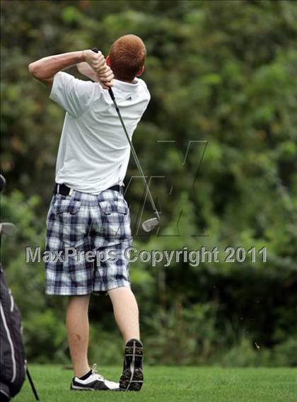 Thumbnail 3 in Roosevelt Invitational photogallery.