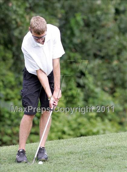 Thumbnail 2 in Roosevelt Invitational photogallery.
