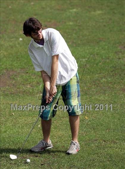 Thumbnail 3 in Roosevelt Invitational photogallery.