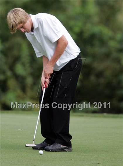 Thumbnail 2 in Roosevelt Invitational photogallery.