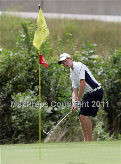 Thumbnail 2 in Roosevelt Invitational photogallery.