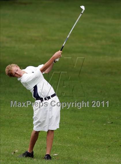 Thumbnail 2 in Roosevelt Invitational photogallery.