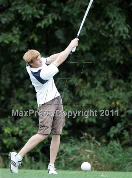 Thumbnail 2 in Roosevelt Invitational photogallery.