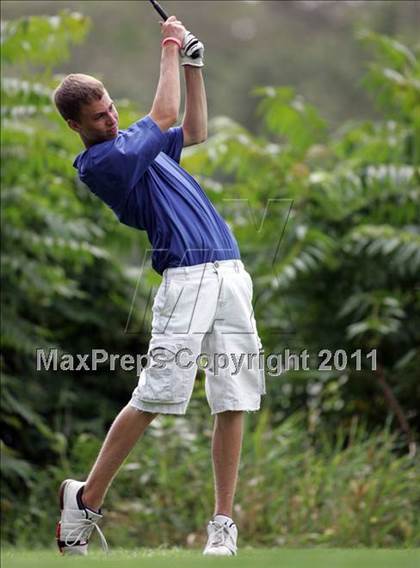 Thumbnail 3 in Roosevelt Invitational photogallery.