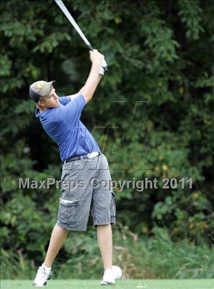 Thumbnail 1 in Roosevelt Invitational photogallery.