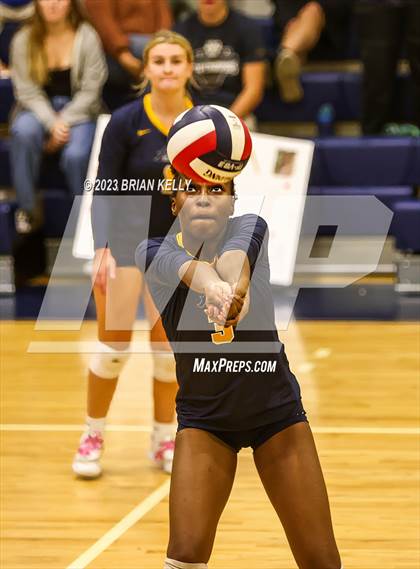 Thumbnail 3 in Fontbonne Academy @ Archbishop Williams photogallery.