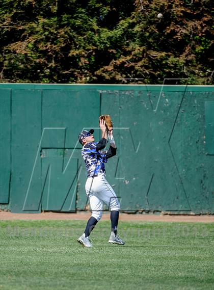 Thumbnail 1 in Rocklin vs. Rio Americano (Boras Classic - North Bracket) photogallery.