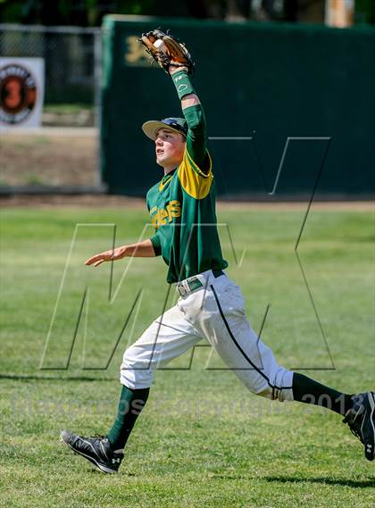 Thumbnail 3 in Rocklin vs. Rio Americano (Boras Classic - North Bracket) photogallery.