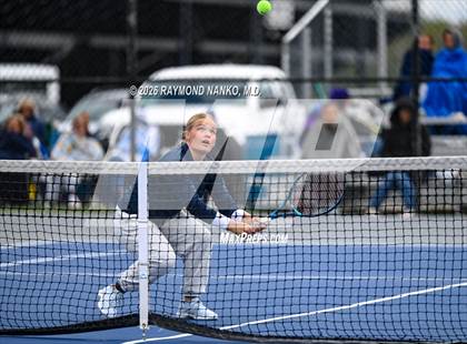 Thumbnail 3 in Hamilton Southeastern vs Delta (Delta Invitational) photogallery.