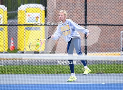 Thumbnail 2 in Hamilton Southeastern vs Delta (Delta Invitational) photogallery.