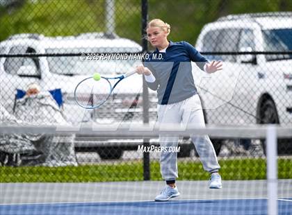 Thumbnail 2 in Hamilton Southeastern vs Delta (Delta Invitational) photogallery.