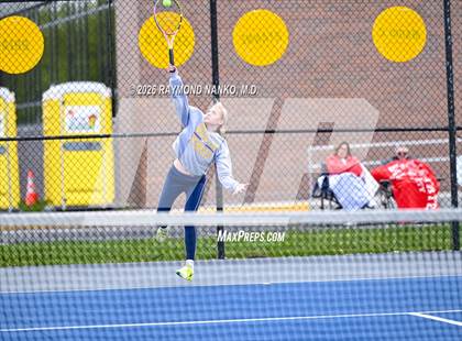 Thumbnail 1 in Hamilton Southeastern vs Delta (Delta Invitational) photogallery.