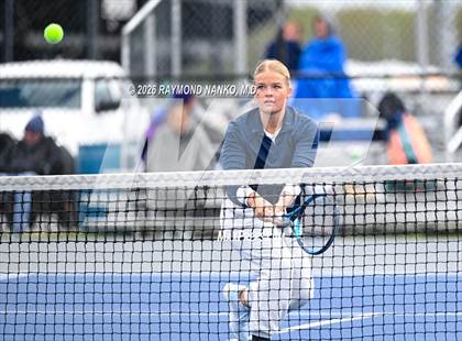 Thumbnail 2 in Hamilton Southeastern vs Delta (Delta Invitational) photogallery.