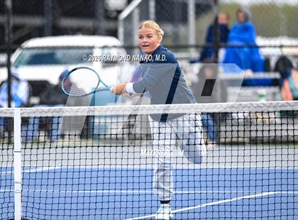Thumbnail 2 in Hamilton Southeastern vs Delta (Delta Invitational) photogallery.