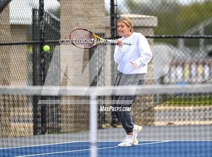 Thumbnail 2 in Hamilton Southeastern vs Delta (Delta Invitational) photogallery.