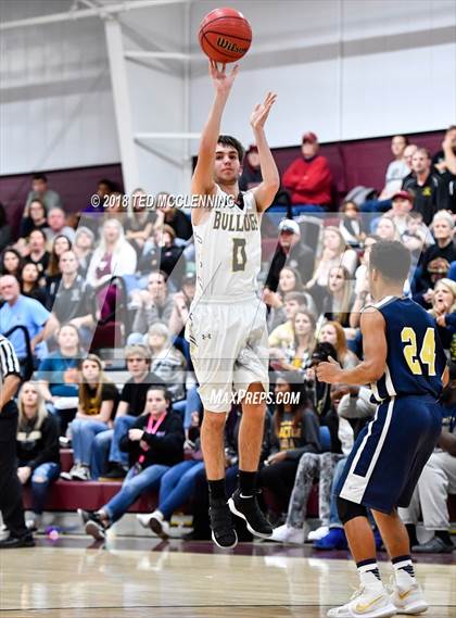 Thumbnail 3 in Quitman vs. Marked Tree (AAA 2A 1st Round Playoff) photogallery.