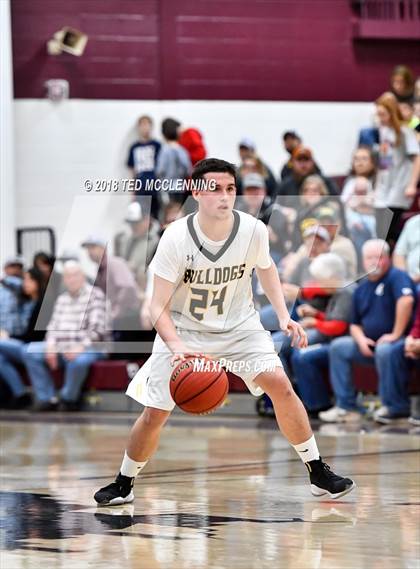 Thumbnail 1 in Quitman vs. Marked Tree (AAA 2A 1st Round Playoff) photogallery.