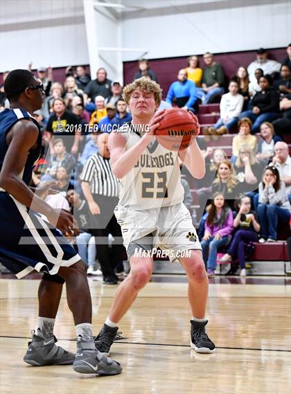 Thumbnail 3 in Quitman vs. Marked Tree (AAA 2A 1st Round Playoff) photogallery.