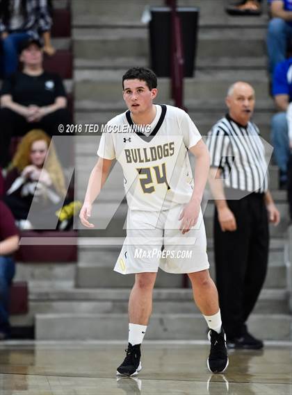 Thumbnail 2 in Quitman vs. Marked Tree (AAA 2A 1st Round Playoff) photogallery.