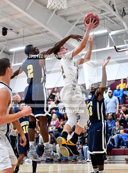 Thumbnail 1 in Quitman vs. Marked Tree (AAA 2A 1st Round Playoff) photogallery.