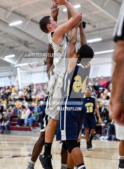 Thumbnail 2 in Quitman vs. Marked Tree (AAA 2A 1st Round Playoff) photogallery.