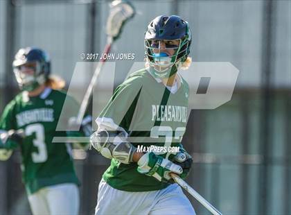 Thumbnail 2 in Cold Spring Harbor vs Pleasantville (NYSPHSAA Class C Semifinal) photogallery.