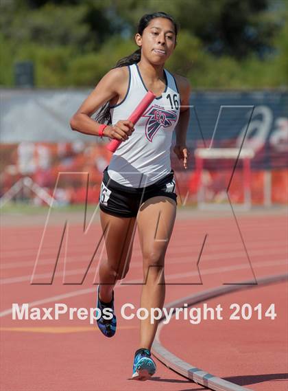 Thumbnail 3 in Mt. Carmel Invitational (Girls Events) photogallery.