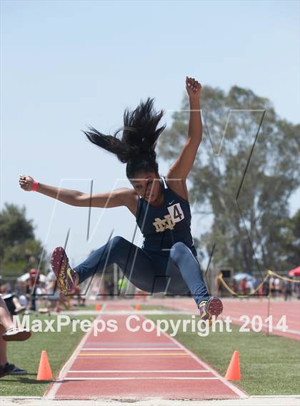 Thumbnail 3 in Mt. Carmel Invitational (Girls Events) photogallery.