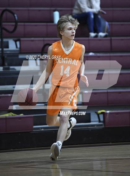 Thumbnail 1 in Sullivan Central @ Johnson County photogallery.