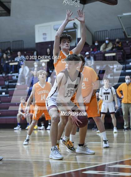 Thumbnail 3 in Sullivan Central @ Johnson County photogallery.