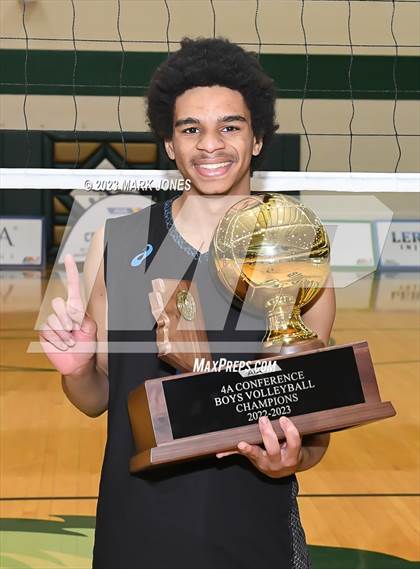 Thumbnail 1 in Deer Valley vs. Northwest Christian (AIA 4A Final - Awards) photogallery.