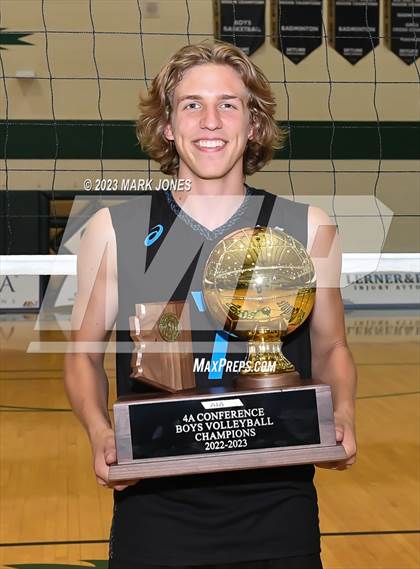 Thumbnail 1 in Deer Valley vs. Northwest Christian (AIA 4A Final - Awards) photogallery.