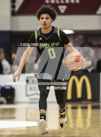 Thumbnail 1 in Prolific Prep vs La Lumiere (Spalding Hoophall Classic) photogallery.