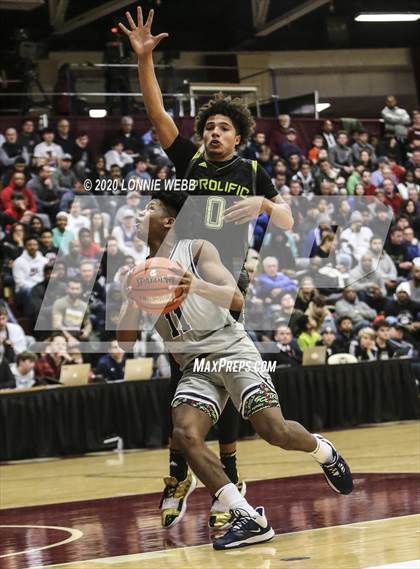 Thumbnail 2 in Prolific Prep vs La Lumiere (Spalding Hoophall Classic) photogallery.