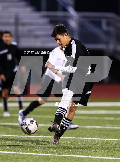 Thumbnail 1 in JV: Kennedy @ Moreau Catholic photogallery.
