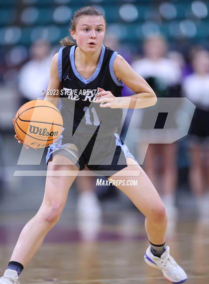 Thumbnail 1 in Riverdale Ridge vs. D'Evelyn (CHSAA 4A Great 8) photogallery.