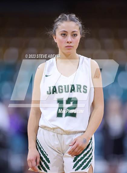 Thumbnail 3 in Riverdale Ridge vs. D'Evelyn (CHSAA 4A Great 8) photogallery.